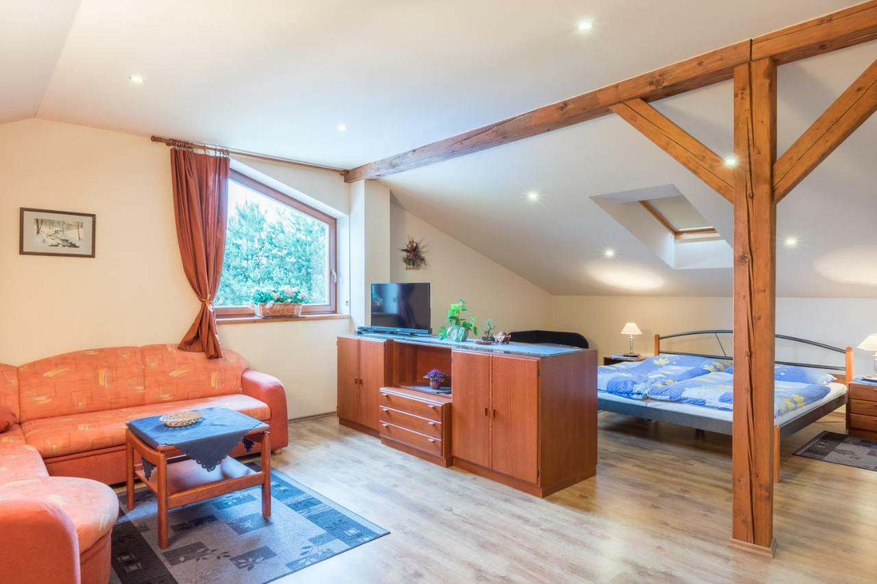 Rekreacni Dum Horni Brusnice 301 Buitenkant foto